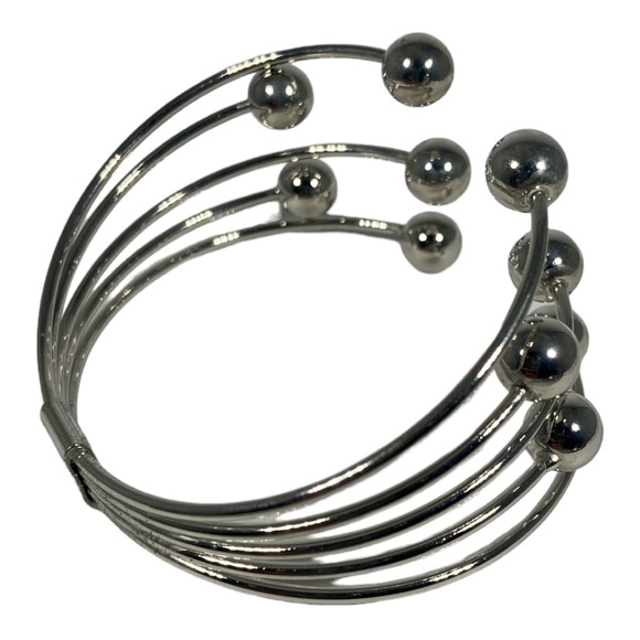 Ball Silver Cuff Bracelet - Picture 4 of 6